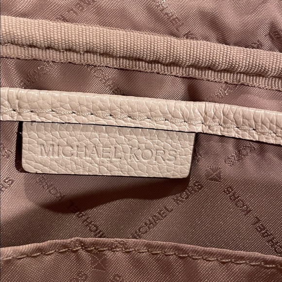 Michael Kors Cream Pebbled Leather Logo Crossbody Bag - Picture 6 of 7